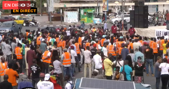 Rassemblement Aar Li Nu Bokk : le boulevard du Centenaire encore "DIAZAKALIZÉ"