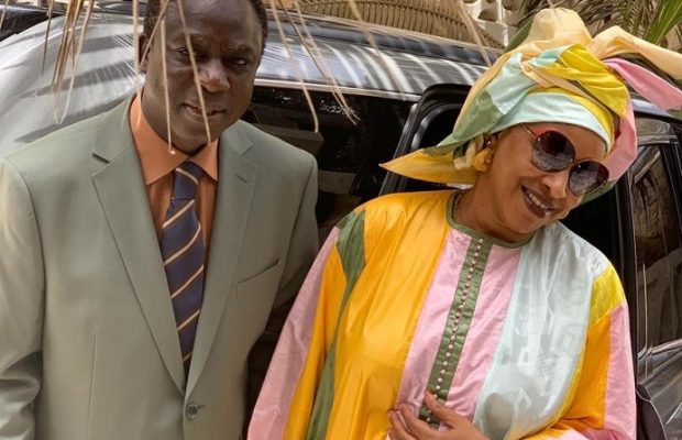 Thione Seck à Ndèye Fatou Diaga : « Tant que je m’accrocherais à tes branches, je ne me soucierai d’aucune avalanche »