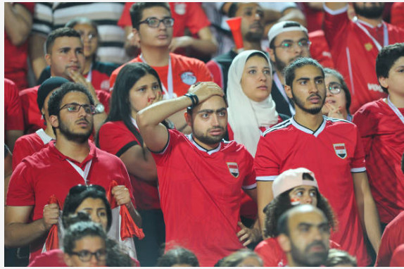 Vidéo: CAN 2019, ‪Un supporter égyptien après leur élimination : «Sadio Mané est meilleur que Salah »‬