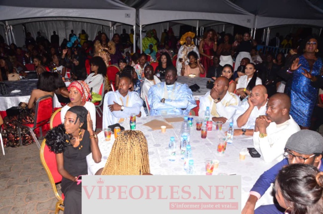 CICES REVIVEZ LES IMAGES EXPLOSIVES DU LIVE SHOW DE MOMO DIENG QUI GRAVIT LES ÉCHELONS.