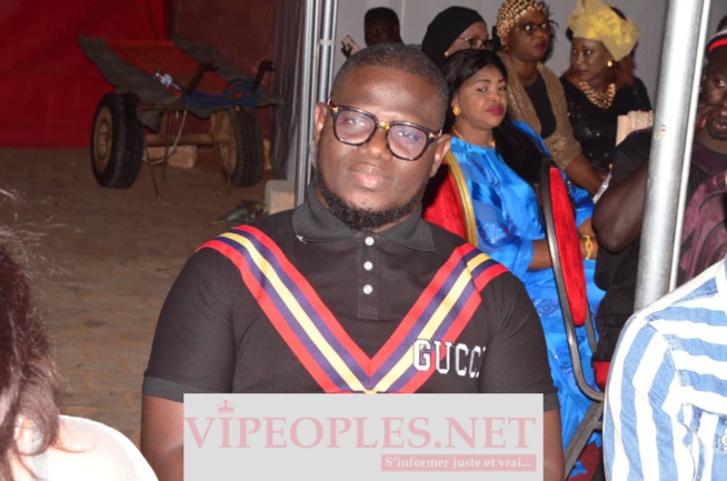 CICES REVIVEZ LES IMAGES EXPLOSIVES DU LIVE SHOW DE MOMO DIENG QUI GRAVIT LES ÉCHELONS.