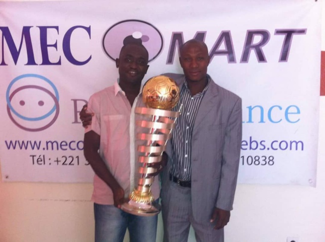 OMART ET SA BANQUE DESTINÉE AUX CREATEURS DE 2000 A 2017 OMART ET SA BANQUE DESTINÉE AUX CREATEURS DE 2000 A 2017