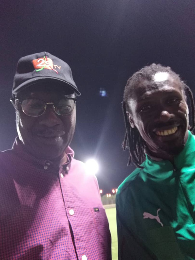 CAN 2019: El hadji Ibrahima Ndiaye PDG de la 2stv en Egypte pour apporter son soutien aux Lions.