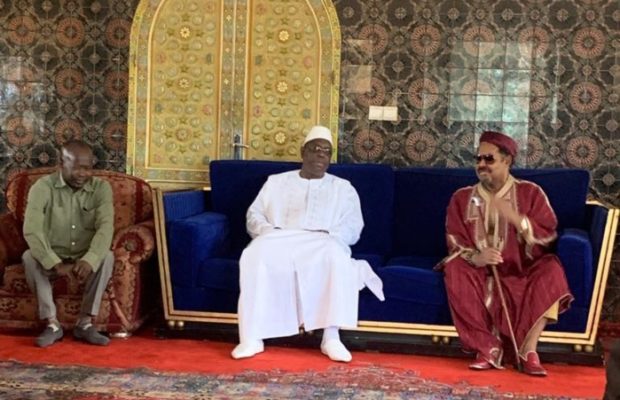 Ahmed Khalifa Niasse à Macky Sall: « Yallah bou andoul ak yow, do guiss beneu tokkou pétrole » Ahmed Khalifa Niasse à Macky Sall: « Yallah bou andoul ak yow, do guiss beneu tokkou pétrole »