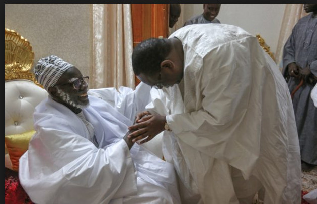 LE PRESIDENT MACKY SALL A TOUBA : LES ENSEIGNEMENTS D’UNE VISITE A PORTEES MULTIPLES.Par Khadim NDIAYE Commissaire aux Enquêtes économiques LE PRESIDENT MACKY SALL A TOUBA : LES ENSEIGNEMENTS D’UNE VISITE A PORTEES MULTIPLES.Par Khadim NDIAYE Commissaire aux Enquêtes économiques