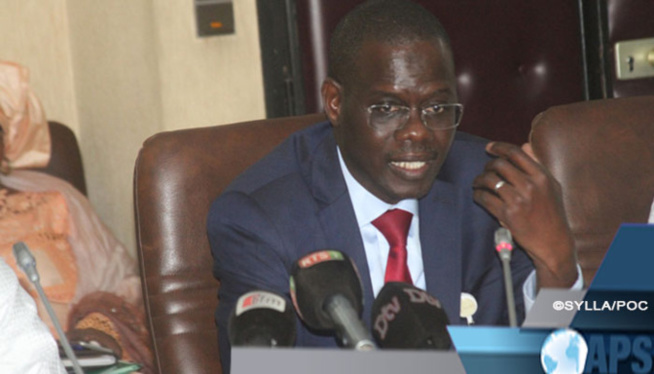 Ahmadou Al Moumina Lô, BCEAO Sénégal: "Je ne pense pas qu'on va quitter une bonne monnaie pour..." Ahmadou Al Moumina Lô, BCEAO Sénégal: "Je ne pense pas qu'on va quitter une bonne monnaie pour..."