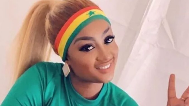 Senegal/Bénin: Adja Astou à fond derrière les coéquipiers de Sadio Mané Senegal/Bénin: Adja Astou à fond derrière les coéquipiers de Sadio Mané