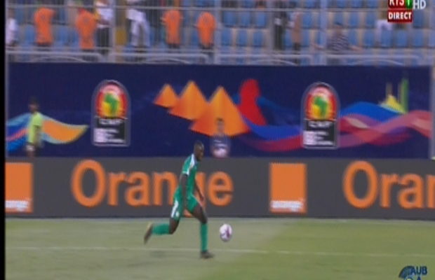 VIDEO: Sénégal Vs Bénin – L’incroyable occasion manquée de Sabaly