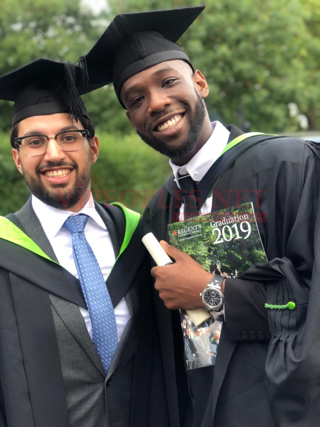 LONDRES: Les images de la graduation du fils de Youssou Ndour diplômé BA Global Management Leadership and Management de la Regents University