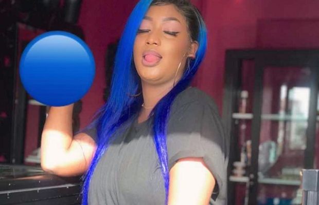 Lysa, l’épouse de Pod dans toute sa beauté de femme fatale