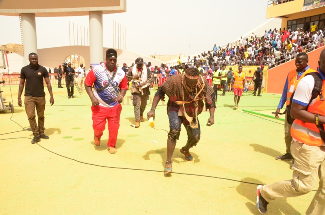 Les premières images de Boy Niang 2 au Stade pour affronter Lac de Guier 2