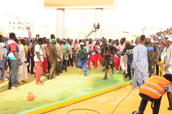 TOUSS DE BOY NIANG 2: L'intégralité des images à l'aréne national un combat Baye Ndiaye Al Bourakh Events