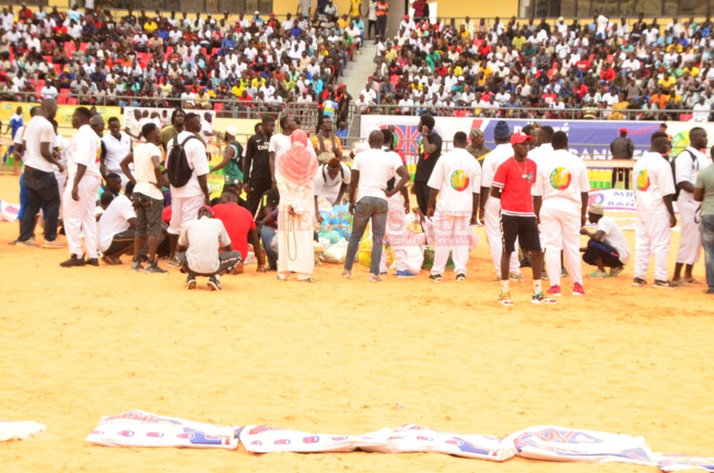 COMBAT LAC DE GUIER 2 VS BOY NIANG: Revivez en images le grand public au Stade.