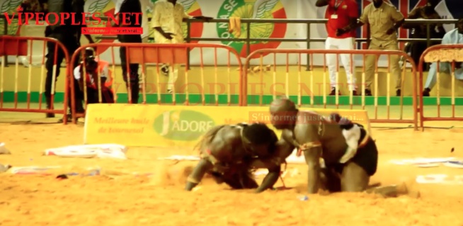 EXCLUSIF: Les images de la chute polémique de Boy Niang face à Lac de Guier 2.