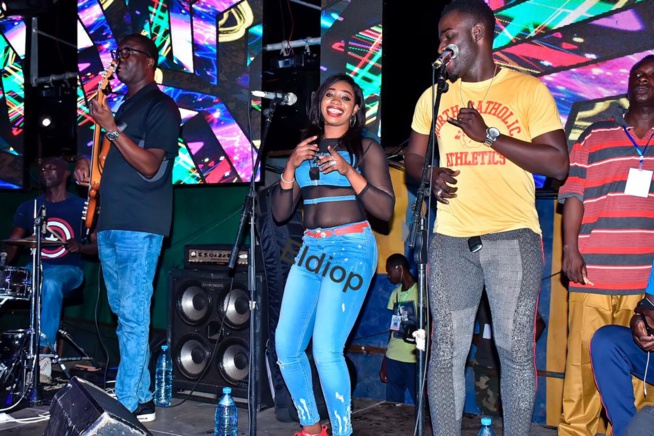 CONCERT MALIKA: En images Waly Seck démontre encore sa force de mobiliser. CONCERT MALIKA: En images Waly Seck démontre encore sa force de mobiliser.