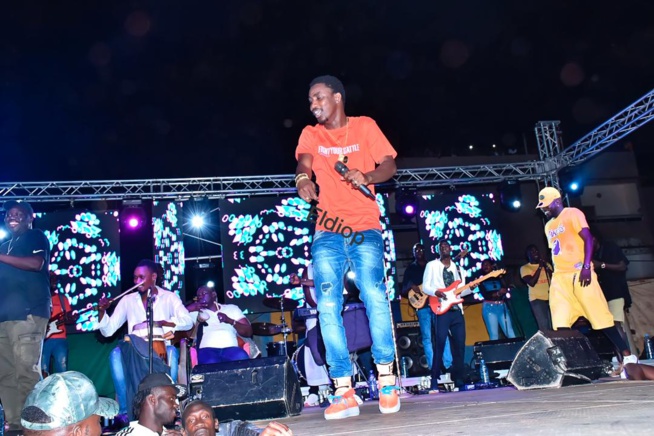 CONCERT MALIKA: En images Waly Seck démontre encore sa force de mobiliser.