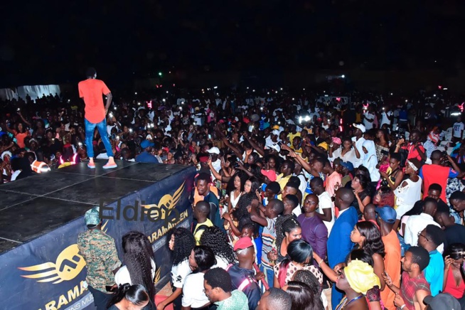 CONCERT MALIKA: En images Waly Seck démontre encore sa force de mobiliser.