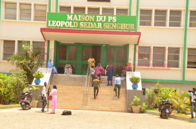 Rappel à dieu de Ousmane Tanor Dieng, la maison du parti socialiste succombe dans le noire.