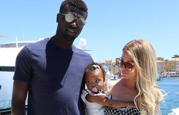 « Je pense que ma fille, elle m’a sauvée” : Emilie Fiorelli, Copine de Mbaye Niang raconte son agression par des supporters algériens, Elle soutient l’équipe du Sénégal