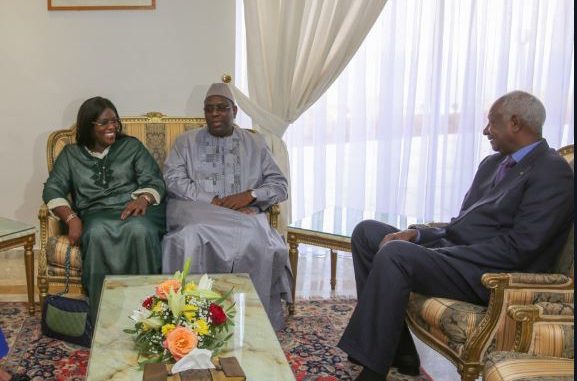 Fann Résidence – Condoléances : Roch Kabore, Macky Sall et Abdou Diouf chez Ousmane Tanor Dieng Fann Résidence – Condoléances : Roch Kabore, Macky Sall et Abdou Diouf chez Ousmane Tanor Dieng
