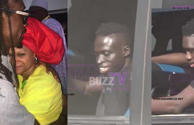 Arrivée des lions à l’aéroport LSS: Les temps fort de la journée, Aliou Cissé dans les bras de sa mère Arrivée des lions à l’aéroport LSS: Les temps fort de la journée, Aliou Cissé dans les bras de sa mère