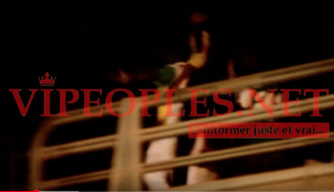 ENTRÉ MYSTIQUE: EUMEU SENE PASSE PAR LE PONT DU MONUMENT DE LA RENAISSANCE. REGARDEZ ENTRÉ MYSTIQUE: EUMEU SENE PASSE PAR LE PONT DU MONUMENT DE LA RENAISSANCE. REGARDEZ