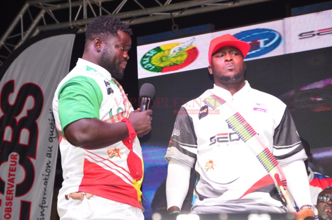 Tous les images du FACE 2 FACE Eumeu Séne vs Modou Lo un combat royal le 28 juillet.