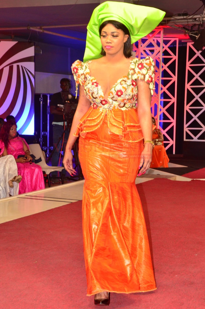 COLLECTION EVENEMENT TABASKI:LES TENDANCES DE KINE SARR COUTURE GRAND YOFF KHAR YALLA TÉL 00221 77438 75 61