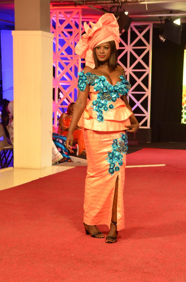 COLLECTION EVENEMENT TABASKI: LES BAZINS BIO UNIVERS PLUS TÉL:778625415/78 1163633 AVEC LA COUTURE DE MONDIALE COUTURE DE IBRA FALL GUÉDIAWAYE TEL: 00221 77 9423761