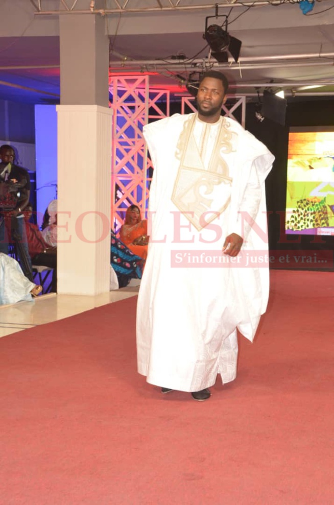 COLLECTION TABASKI: LES TENDENCES DE DIAGNE NAR COUTURE DE MODOU DIAGNE HLM 5 CANTINE K 17 À COTÉ PHARMACIE LSS TEL: 00221 77 536 41 15 / 77 974 78 86