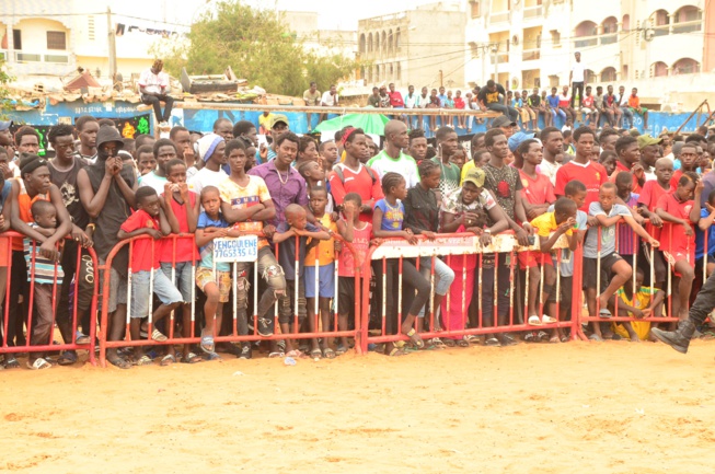 Revivez en images l’Open Press de Modou Lo aux Parcelles assainies