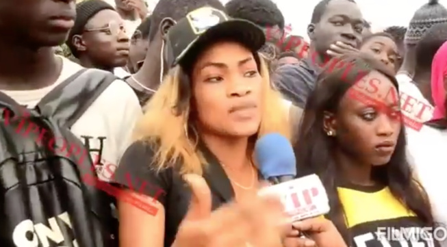 MDR: Ecoutez le français de cette supportrice de Modou Lo. MDR: Ecoutez le français de cette supportrice de Modou Lo.