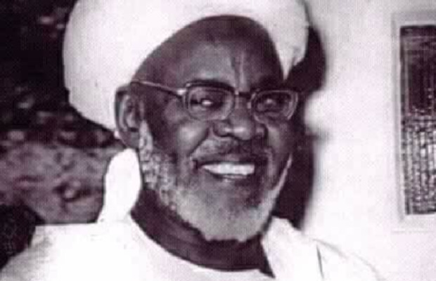 26 Juillet 1975 – 26 Juillet 2019 : 44 Ans que nous a quitté Baye Niasse 26 Juillet 1975 – 26 Juillet 2019 : 44 Ans que nous a quitté Baye Niasse