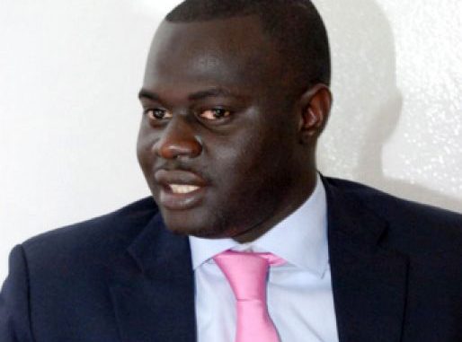 LE DG DE LOCAFRIQUE SOUS CONTRÔLE JUDICIAIRE APRÈS UNE PLAINTE DE SON PÈRE LE DG DE LOCAFRIQUE SOUS CONTRÔLE JUDICIAIRE APRÈS UNE PLAINTE DE SON PÈRE