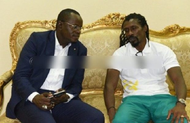 Salaire, Durée : Voici Le Nouveau Contrat De Aliou Cissé Salaire, Durée : Voici Le Nouveau Contrat De Aliou Cissé
