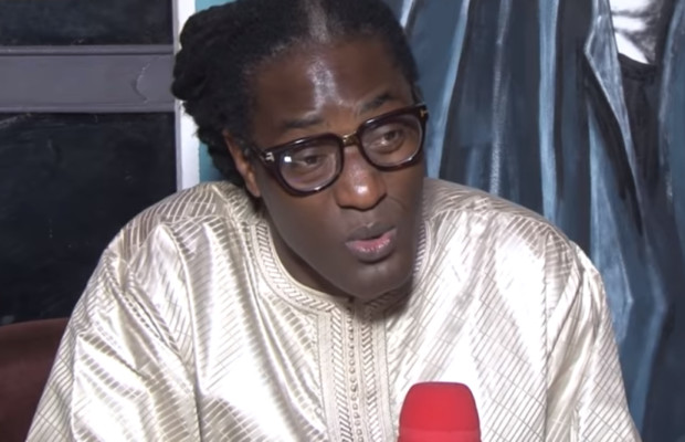 VIDEO. Mame Goor tire à boulets rouges sur Adama Gueye : « Il faut niou yarr leen… » VIDEO. Mame Goor tire à boulets rouges sur Adama Gueye : « Il faut niou yarr leen… »