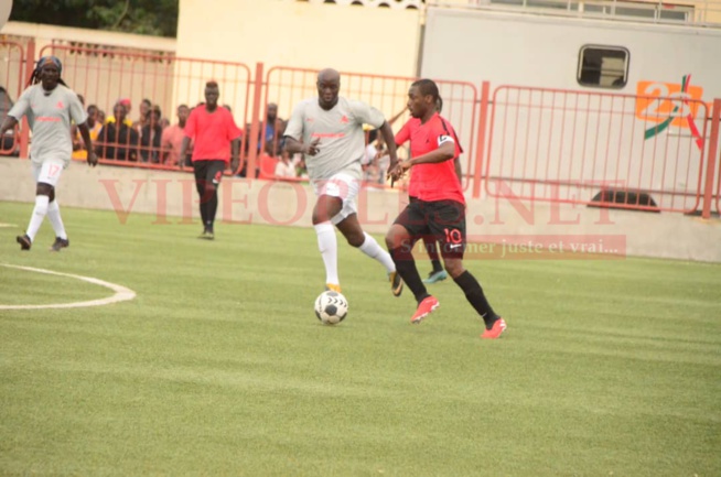 MBALAX MAN VS RAPPEUR: Birane Ndour la vedette au stade Alassane Djigo de Pikine. MBALAX MAN VS RAPPEUR: Birane Ndour la vedette au stade Alassane Djigo de Pikine.