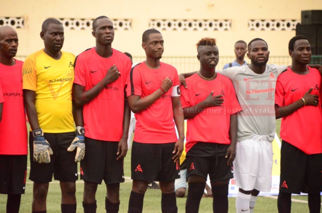 DA BRAINS PROD vous présente le match Mbalakh Man vs Rappeur: Revivez l'intégralité du match à Pikine. DA BRAINS PROD vous présente le match Mbalakh Man vs Rappeur: Revivez l'intégralité du match à Pikine.