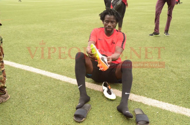 DA BRAINS PROD vous présente le match Mbalakh Man vs Rappeur: Revivez l'intégralité du match à Pikine. DA BRAINS PROD vous présente le match Mbalakh Man vs Rappeur: Revivez l'intégralité du match à Pikine.