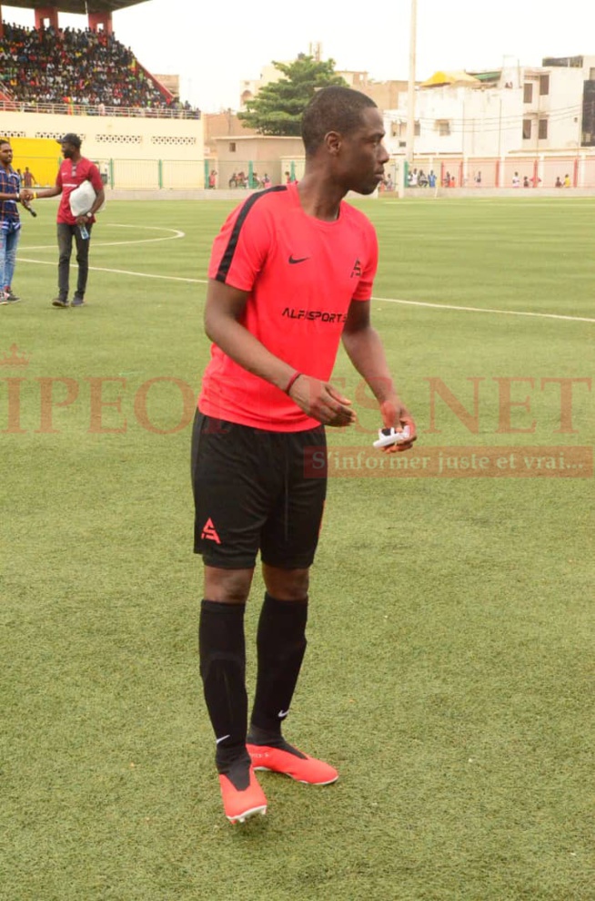 DA BRAINS PROD vous présente le match Mbalakh Man vs Rappeur: Revivez l'intégralité du match à Pikine. DA BRAINS PROD vous présente le match Mbalakh Man vs Rappeur: Revivez l'intégralité du match à Pikine.