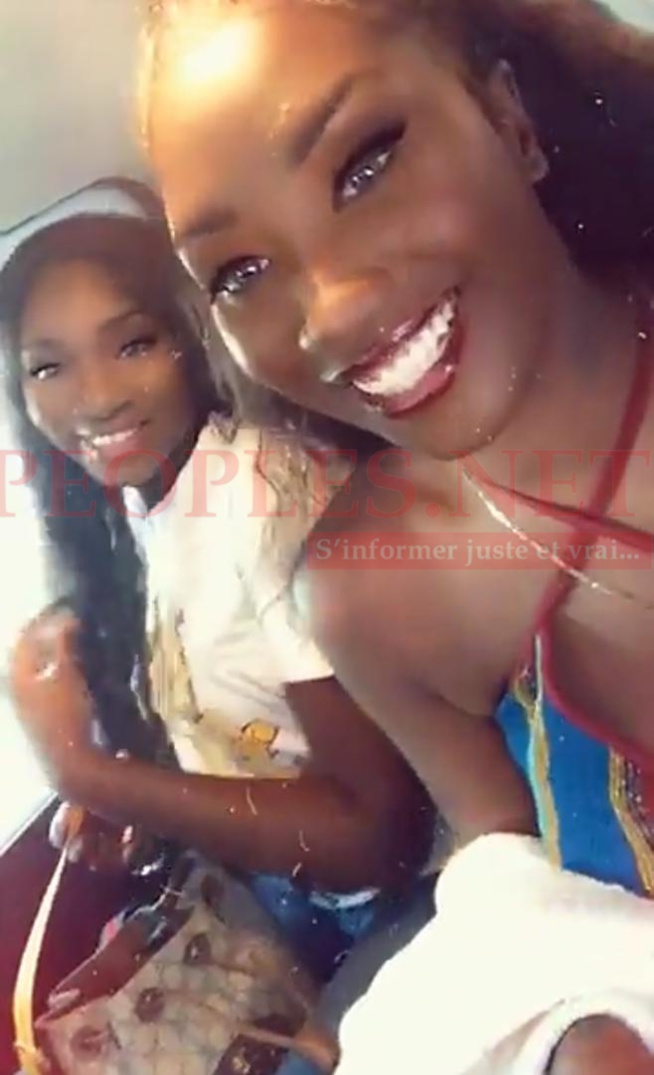 La futur maman, Aya Nakamura dans ses délires. La futur maman, Aya Nakamura dans ses délires.