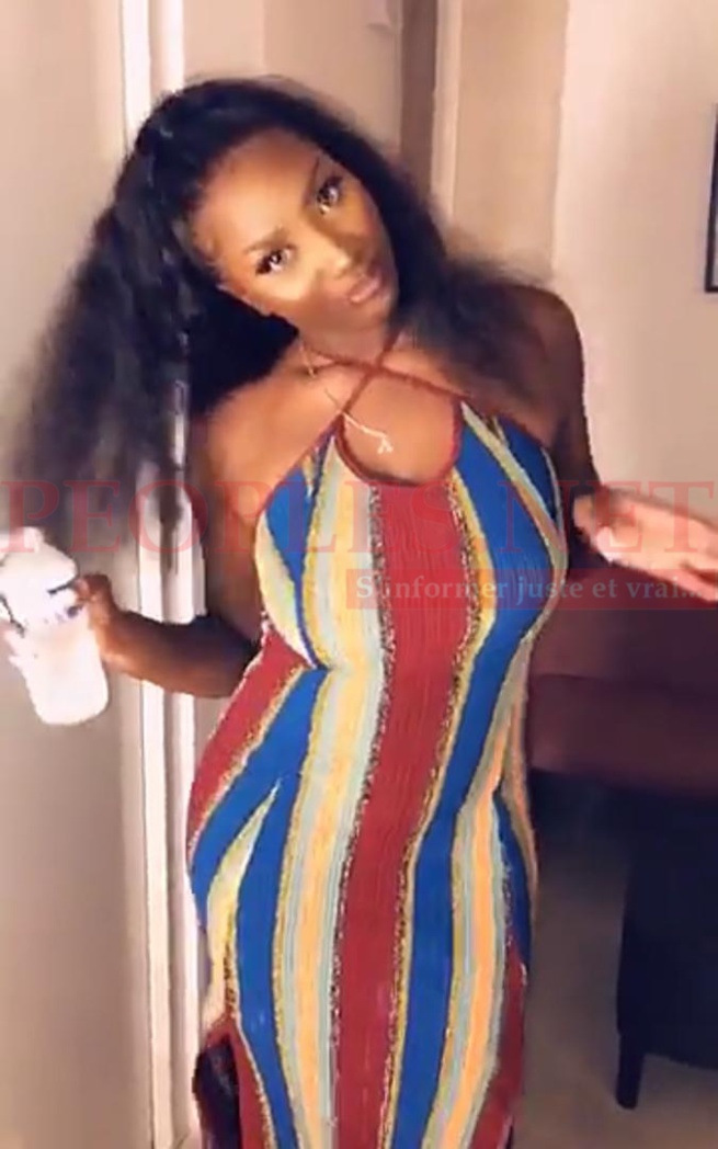 La futur maman, Aya Nakamura dans ses délires. La futur maman, Aya Nakamura dans ses délires.