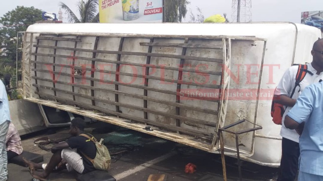 URGENT:GRAVE ACCIDENT À HAUTEUR DE L ECHANGEUR DE EMG URGENT:GRAVE ACCIDENT À HAUTEUR DE L ECHANGEUR DE EMG