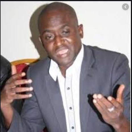 Hoggy: Un médecin «refuse» de soigner son fils accidenté, Abdoulaye Guissé pique une colère Hoggy: Un médecin «refuse» de soigner son fils accidenté, Abdoulaye Guissé pique une colère