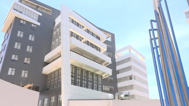 C’est officiel ! Une des sphères ministérielles de la nouvelle ville de Diamniadio porte désormais le nom d’Ousmane Tanor Dieng C’est officiel ! Une des sphères ministérielles de la nouvelle ville de Diamniadio porte désormais le nom d’Ousmane Tanor Dieng