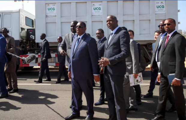 Promotion de la propreté: Macky Sall promet d’accompagner la campagne avec 200 policiers et 1000 Asp Promotion de la propreté: Macky Sall promet d’accompagner la campagne avec 200 policiers et 1000 Asp
