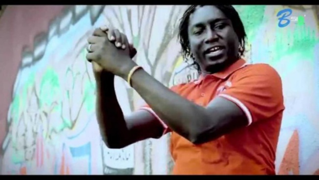 Pédophilie, viol, adultère: Ce rappeur koldois charge les enseignants… qui menacent de le poursuivre en justice Pédophilie, viol, adultère: Ce rappeur koldois charge les enseignants… qui menacent de le poursuivre en justice