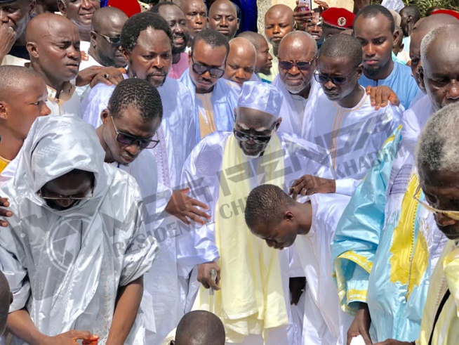 Les images de la prière de la Tabaski à TOUBA Les images de la prière de la Tabaski à TOUBA