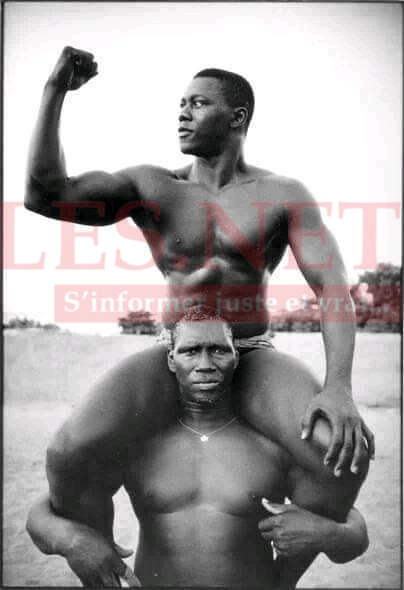 Qui sont ses deux champions de la lutte?
