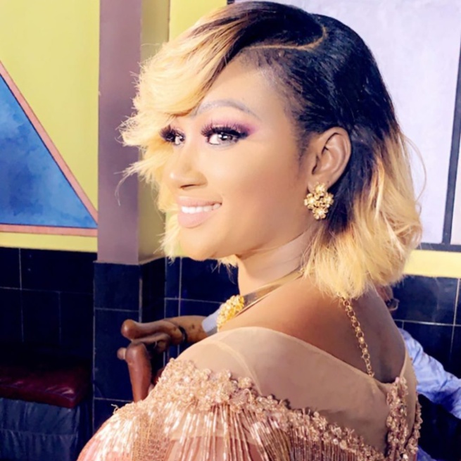 Tabaski: Admirez le Sagnsé d’Adja Astou Tabaski: Admirez le Sagnsé d’Adja Astou